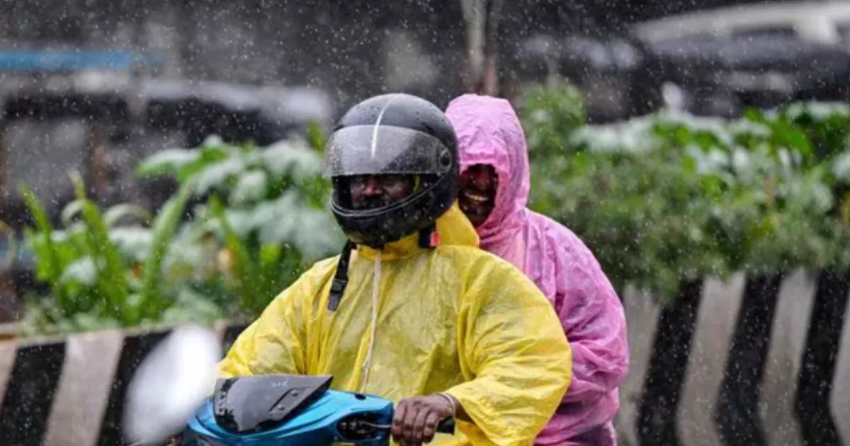 Chennai Faces Heavy Rain, High Humidity Amid Poor Air Quality Alerts