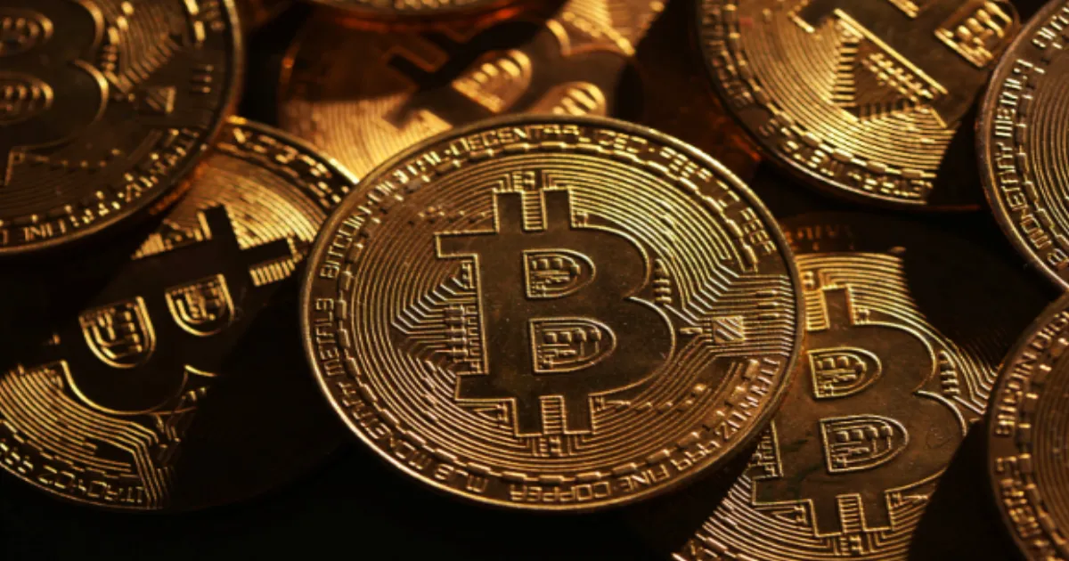 bitcoin-holds-steady-at-110000-amid-global-economic-unc