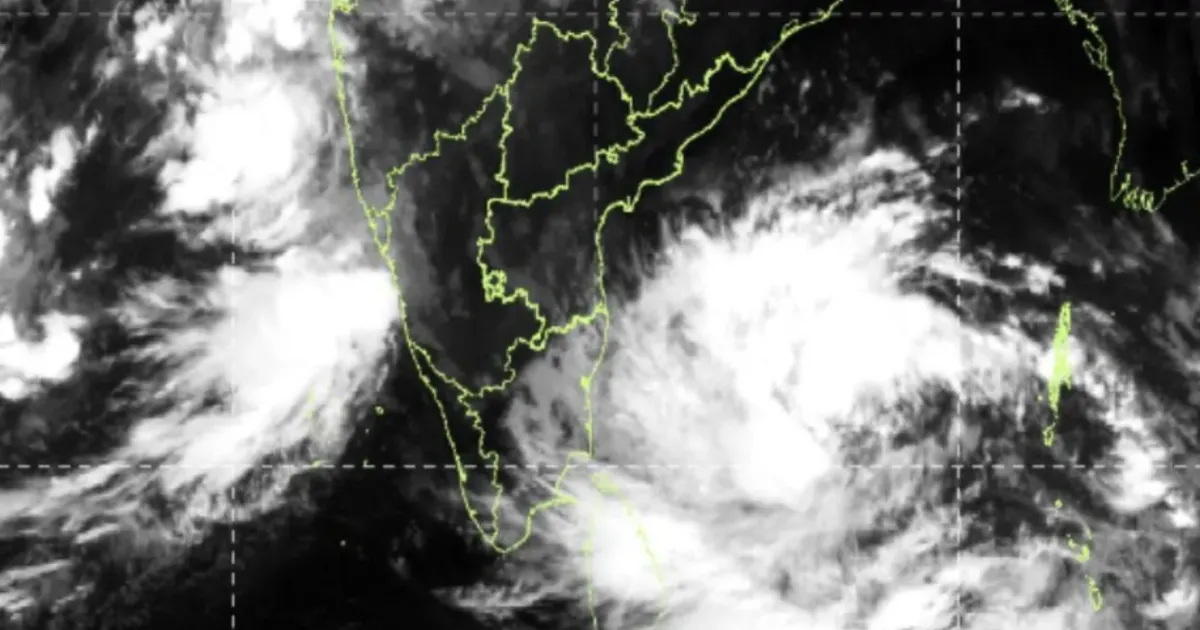 cyclone-montha-brewing-over-bay-of-bengal-tamil-nadi-coast