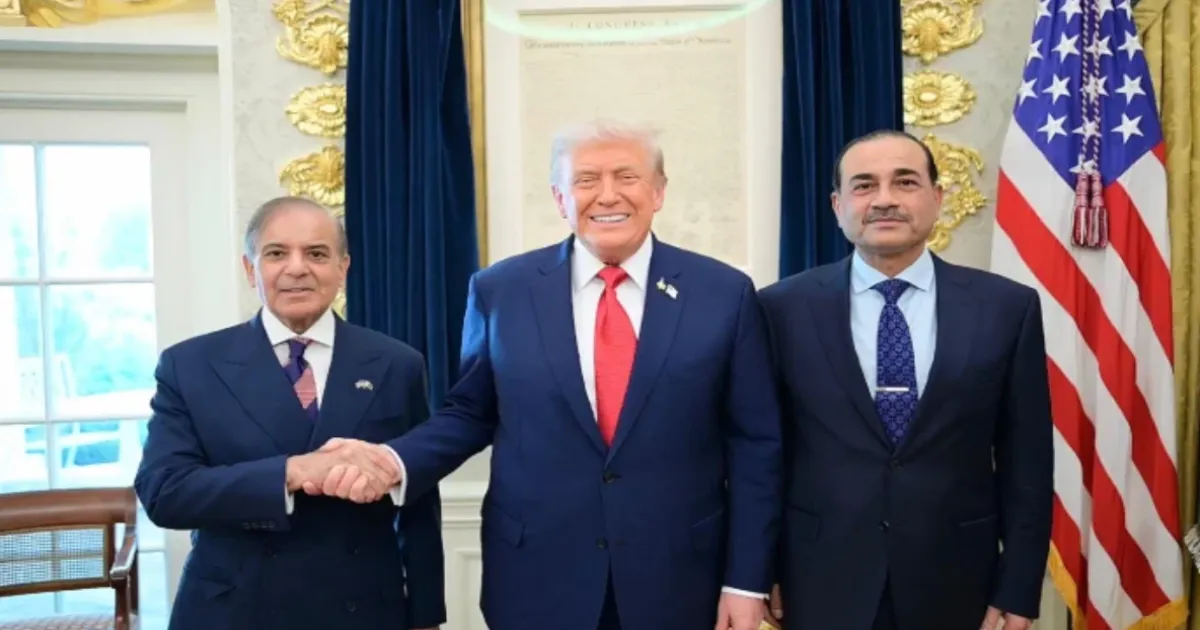 Trump Calls Shehbaz, Asim 'Great People' and Vows Quick Resolution