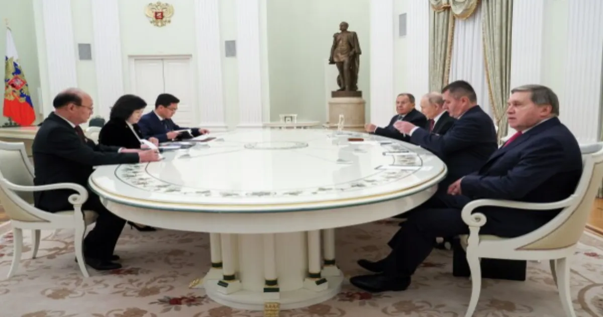 Putin Hosts North Korean Envoy, Deepens Military Alliance Amid Global Tensions