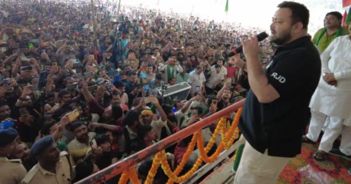 Tejashwi Yadav Launches “Tejashwi Pran Patra” Ahead of Bihar Assembly Polls