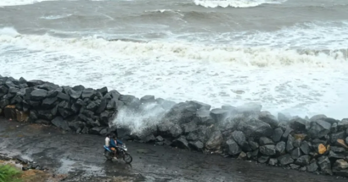 Cyclone Montha: Heavy Rains and Gale Winds Lash Coastal Andhra After Landfall Near Antarvedi