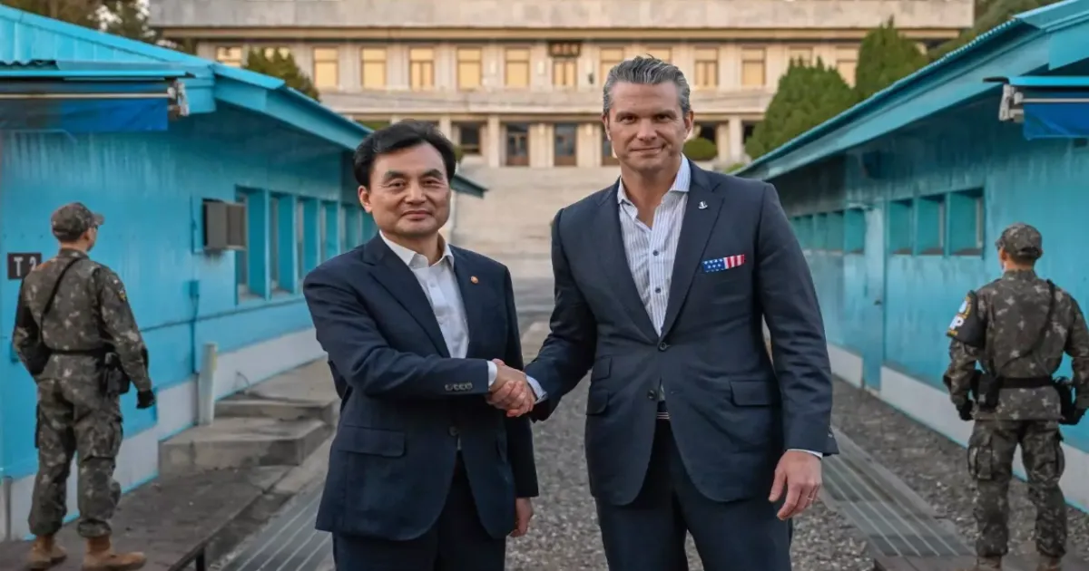 for-first-time-in-eight-years-pentagon-chief-visits-dem