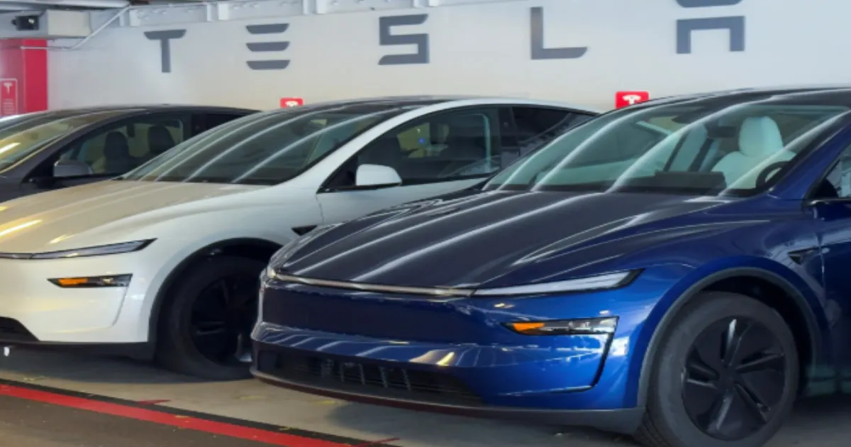 Tesla Faces Lawsuit Alleging Electronic Door Handles Trapped Family in Burning Car