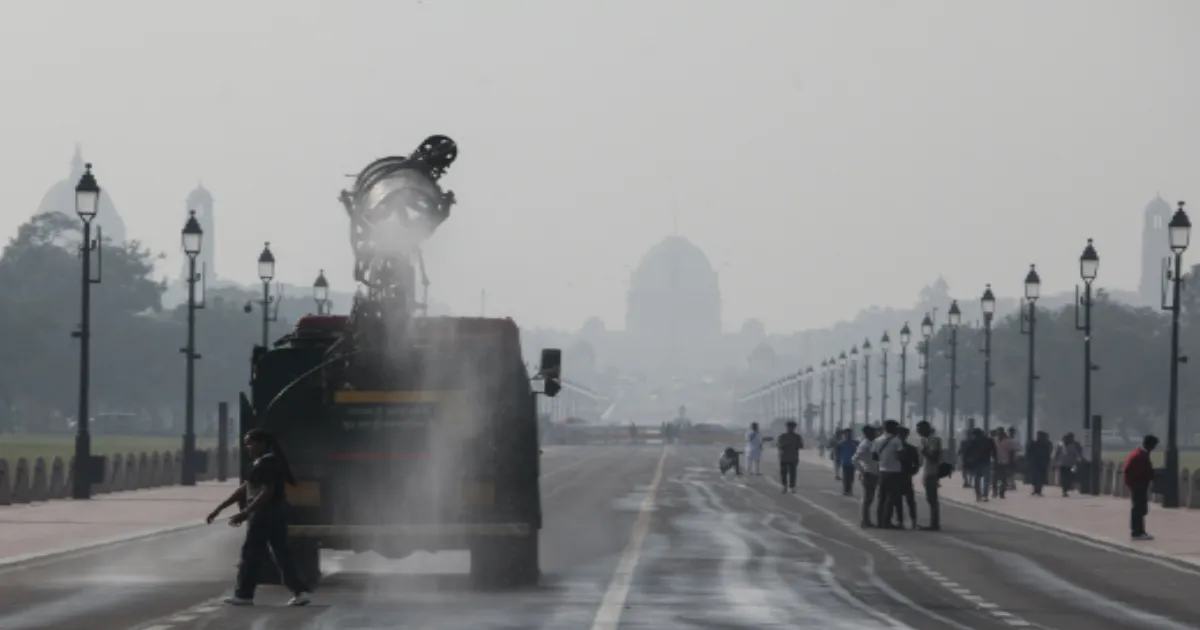 Delhi Breathes ‘Very Poor’ Air as AQI Hits 309, Smog Persists