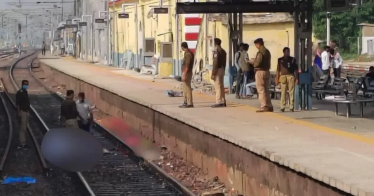 Six Pilgrims Crushed by Kalka-Howrah Express in Mirzapur During Kartik Purnima Rush