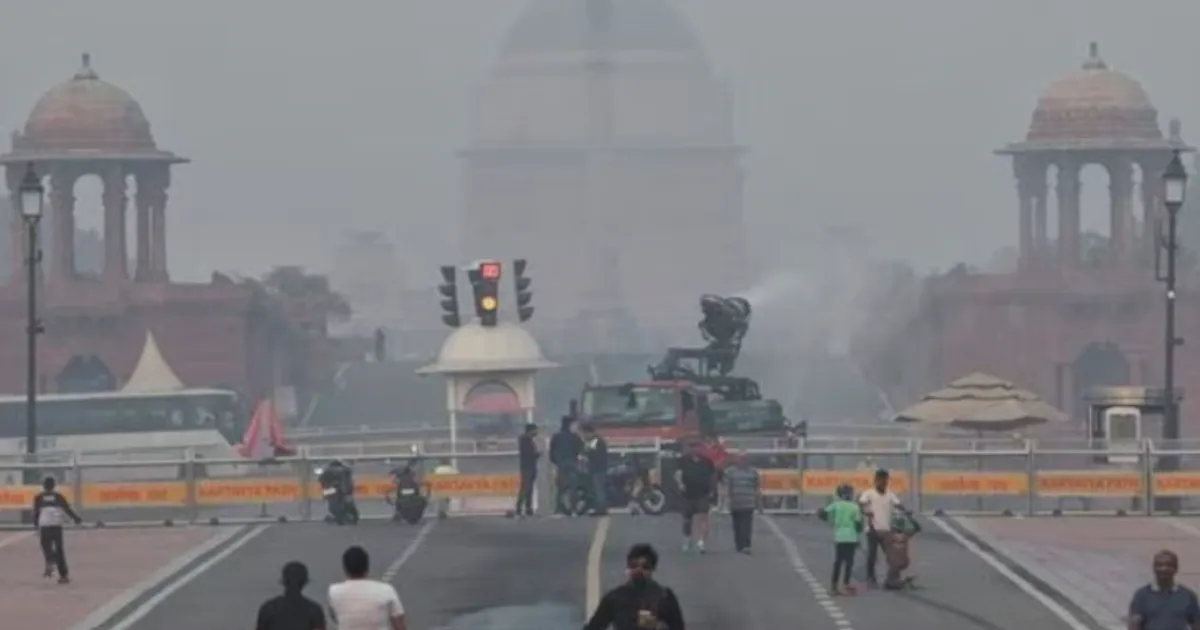 Delhi’s Air Quality Crashes to ‘Poor’ at 264; Smog Blanket Returns After Brief Relief