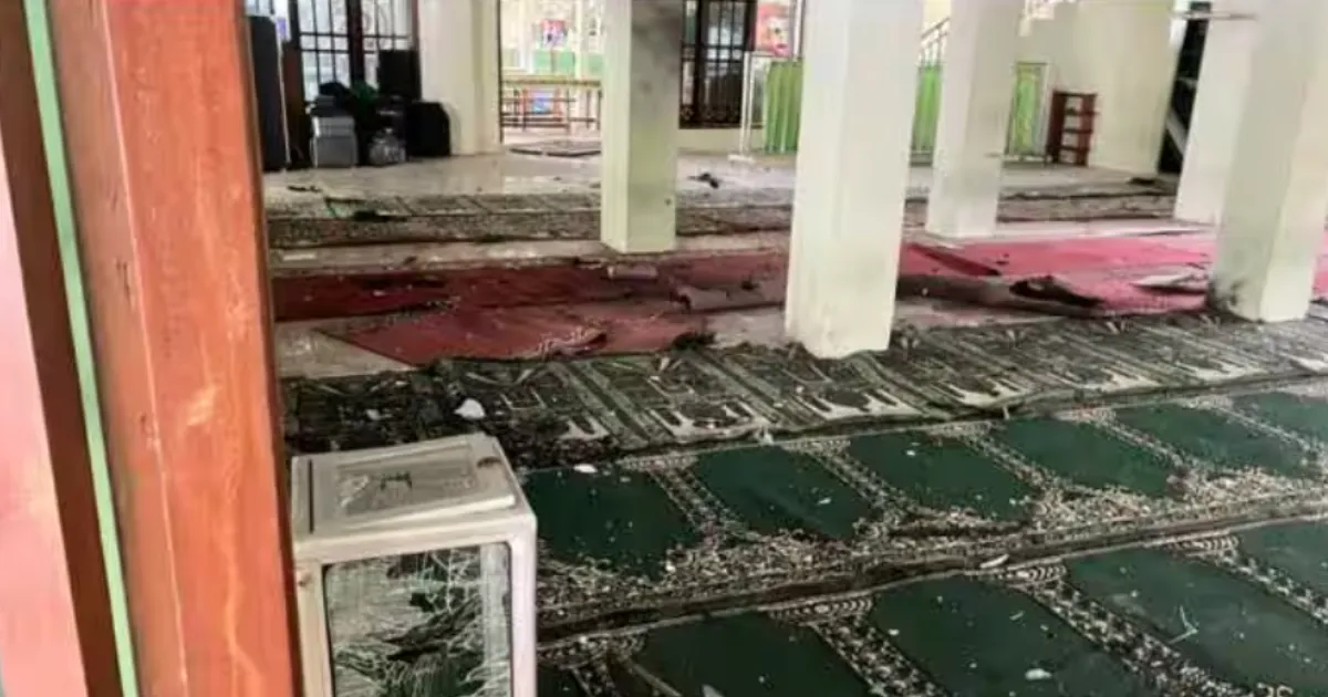 Jakarta Mosque Explosion Injures 54 Students and Staff During Friday Prayers at School 