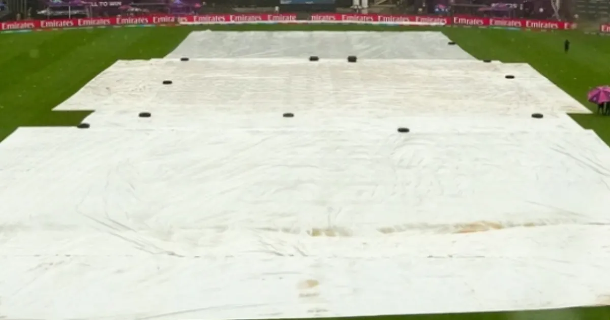 IND vs AUS T20I: Lightning Forces Sudden Suspension of Play!