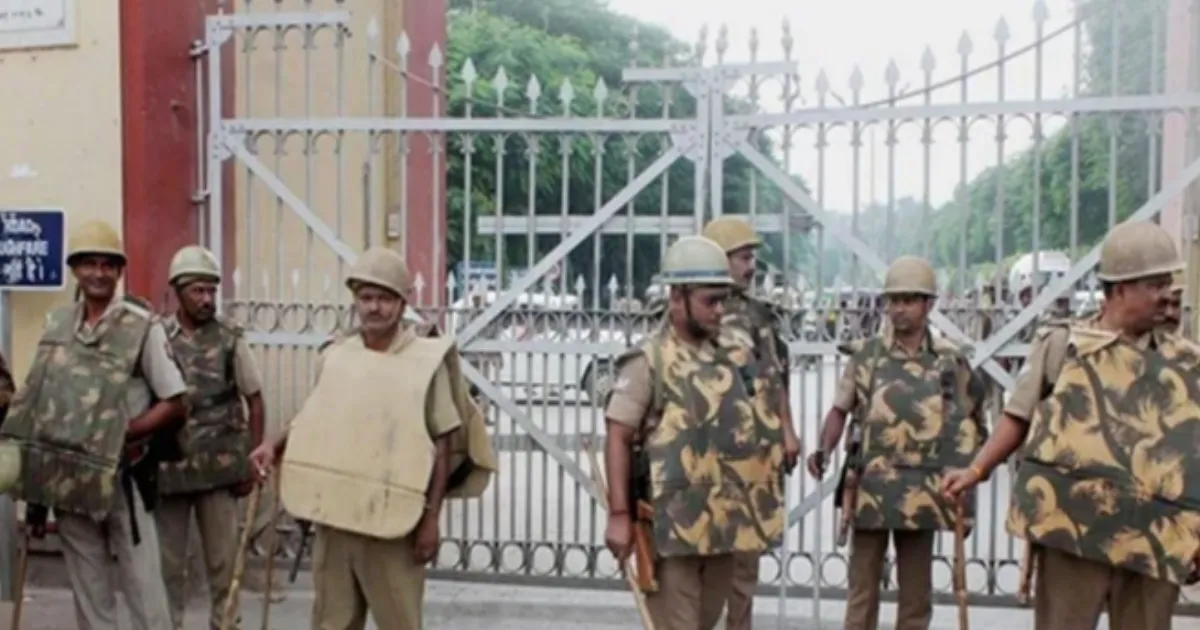 #BiharPolls: 4 Lakh Security Forces, 45,000 Booths, and 24x7 Surveillance for Final Phase