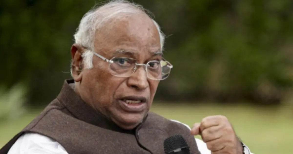 #BiharRally: Kharge Declares Mahagathbandhan Victory ‘Inevitable,’ Unveils Guarantees for Bihar