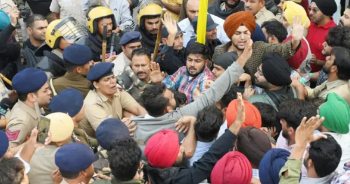 Massive Student-Farmer Protest Erupts at Panjab University Over Stalled Elections