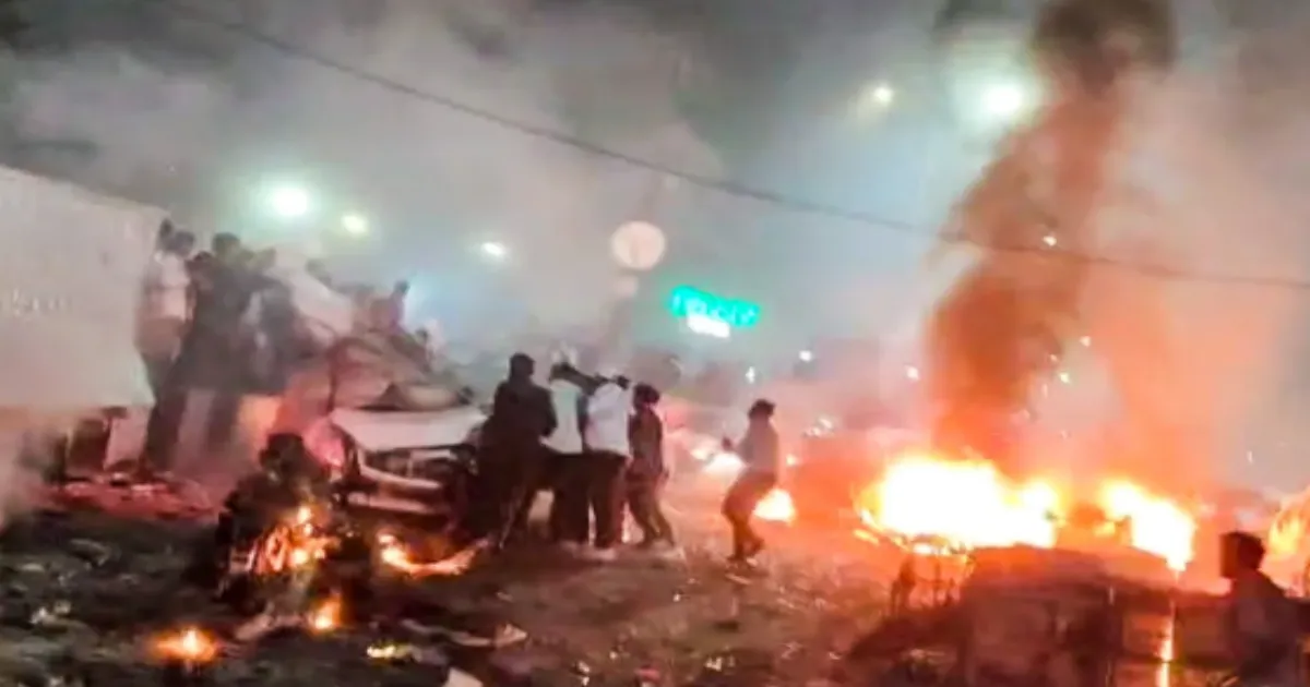 “Body Torn Into Pieces, Hand Lying On Road”: Eyewitness Describes Delhi Red Fort Blast