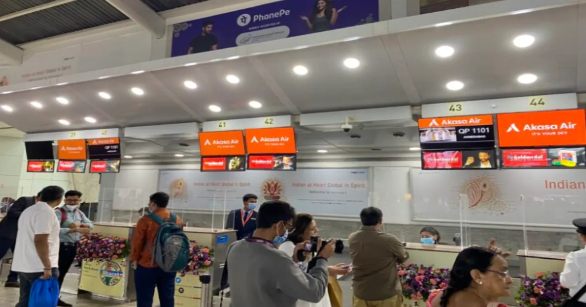 Akasa Air Issues Nationwide Travel Alert Following Red Fort Blast