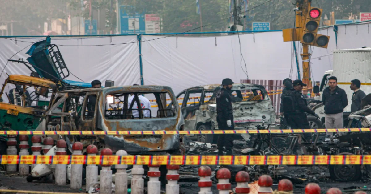 delhi-1011-blast-update-fsl-finds-traces-of-two-explosi