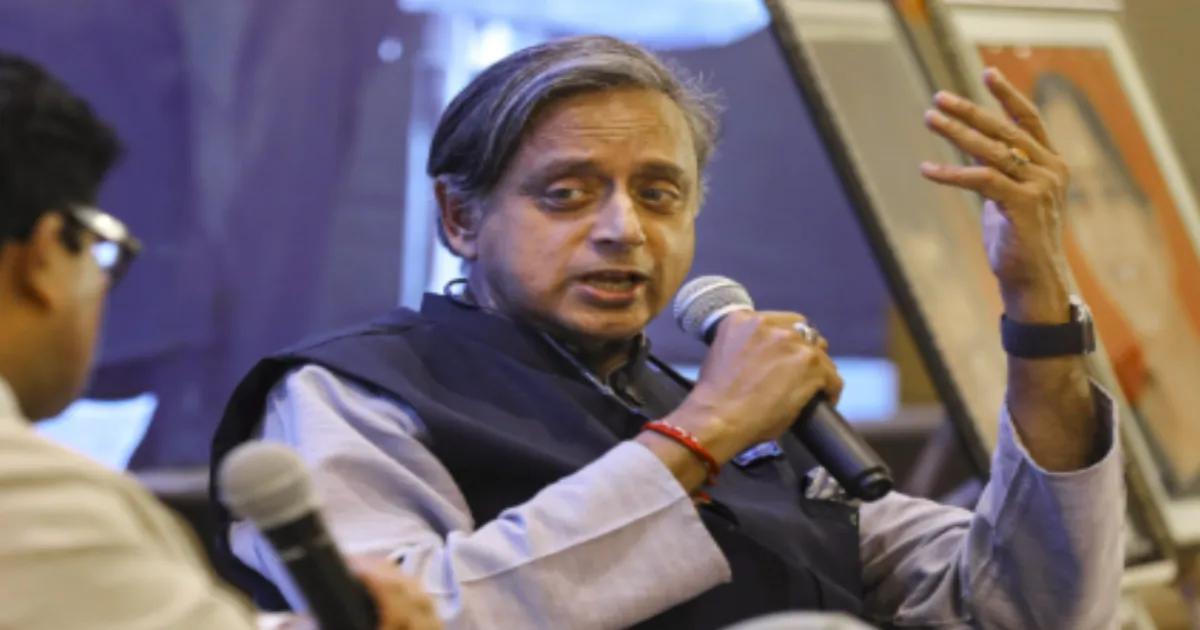 Tharoor Backs Government, Says Delhi Terror Attack Must Not Go Unpunished