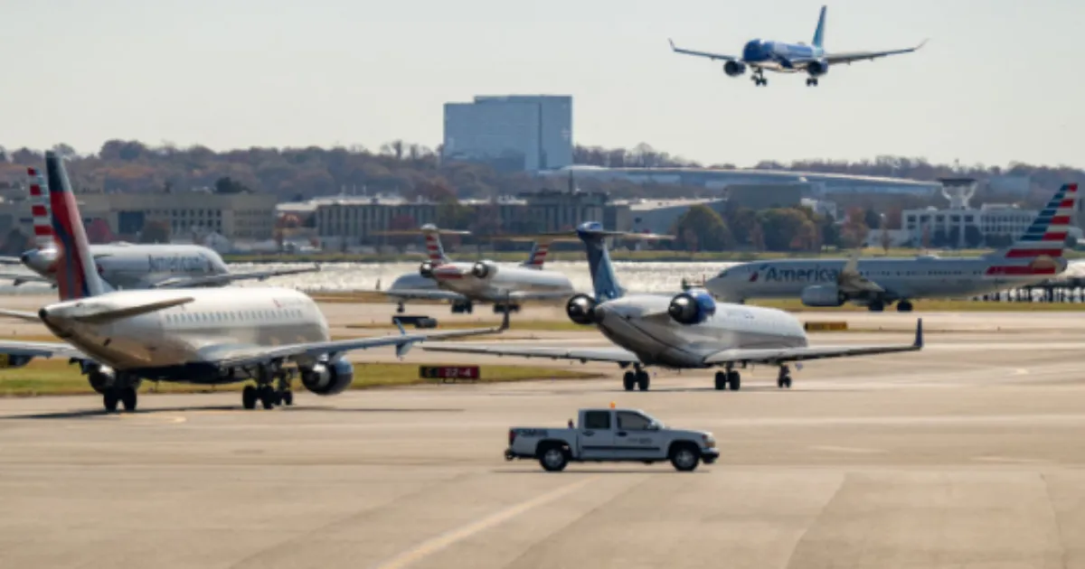 U.S. FAA Cuts Mandatory Flight Reductions From 6% to 3% After Shutdown Ends