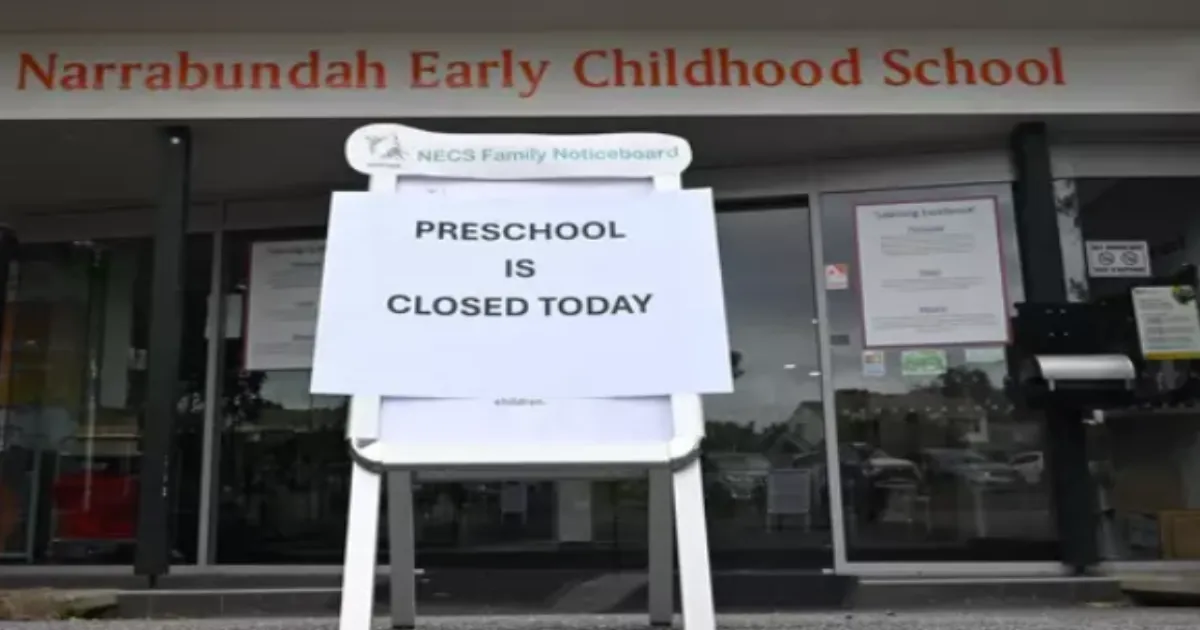 australian-capital-territory-closes-69-schools-amid-asbest