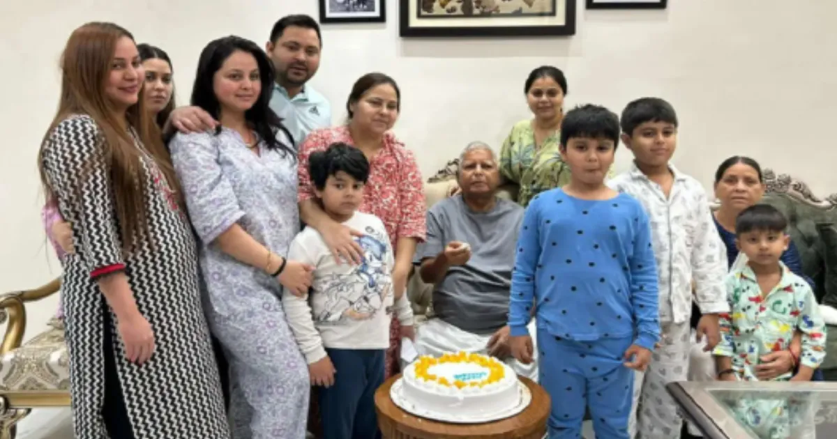 Family Rift Widens: Three More Yadav Daughters Leave Lalu’s Home