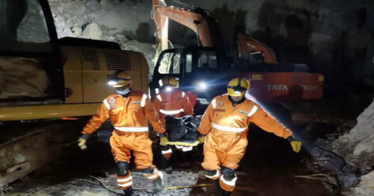 UP Mine Collapse: Death Toll Rises to Four as More Bodies Pulled From Debris