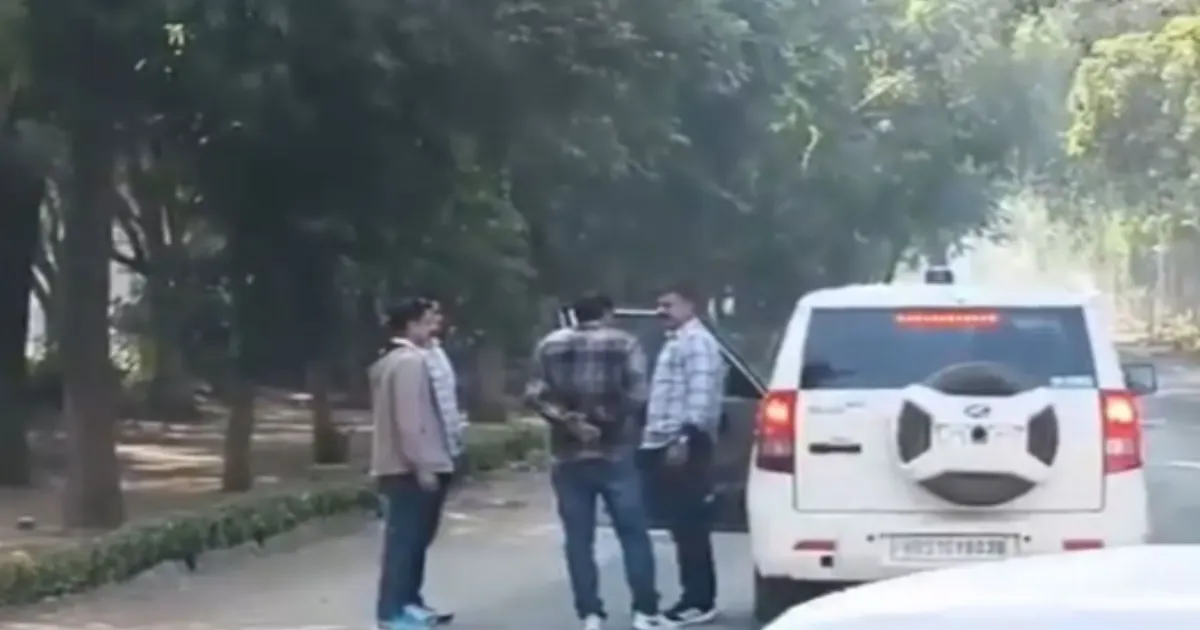 “Kashmiri Students Being Hounded & Evicted!” JKSA Begs PM Modi to Stop Witch-Hunt