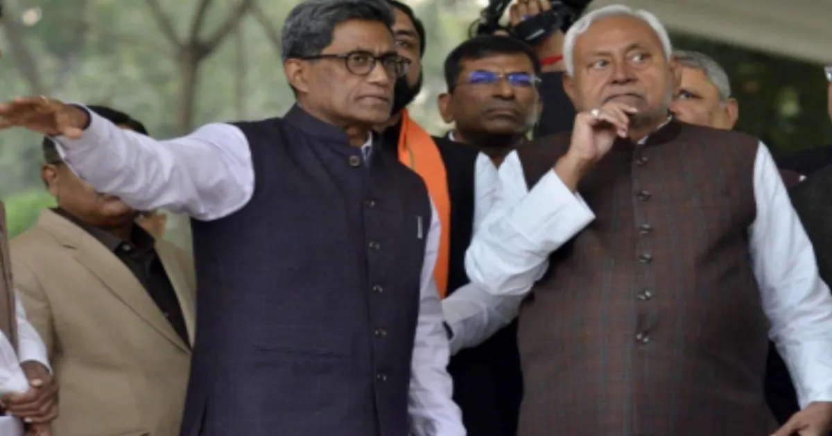 nitish-kumar-returns-for-10th-term-with-a-caste-enginee