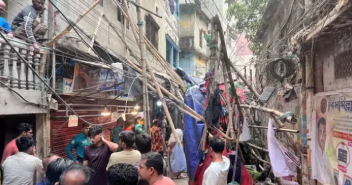 Bangladesh Quake: Six Killed in Dhaka as 5.7 Tremor Triggers Building Collapses