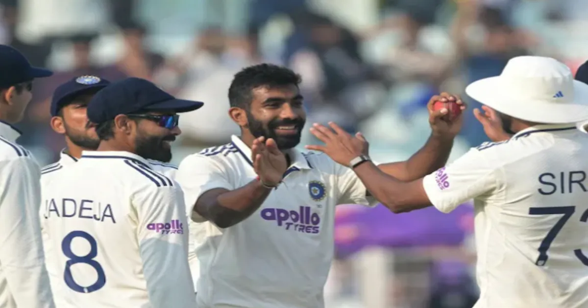 INDvsSA 2nd Test: Kuldeep and Bumrah Provide Crucial Breakthroughs on Day 1