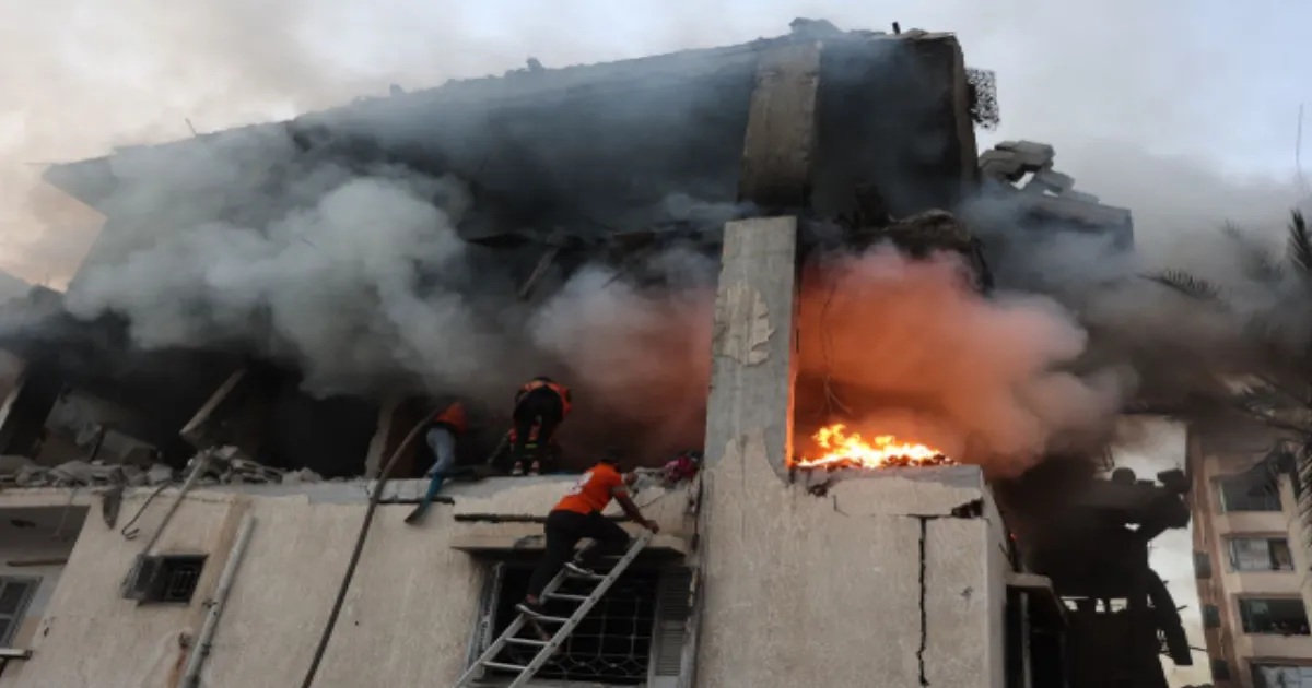 Israeli Airstrikes Kill 24 in Gaza, Deepening Crisis in US-Mediated Truce