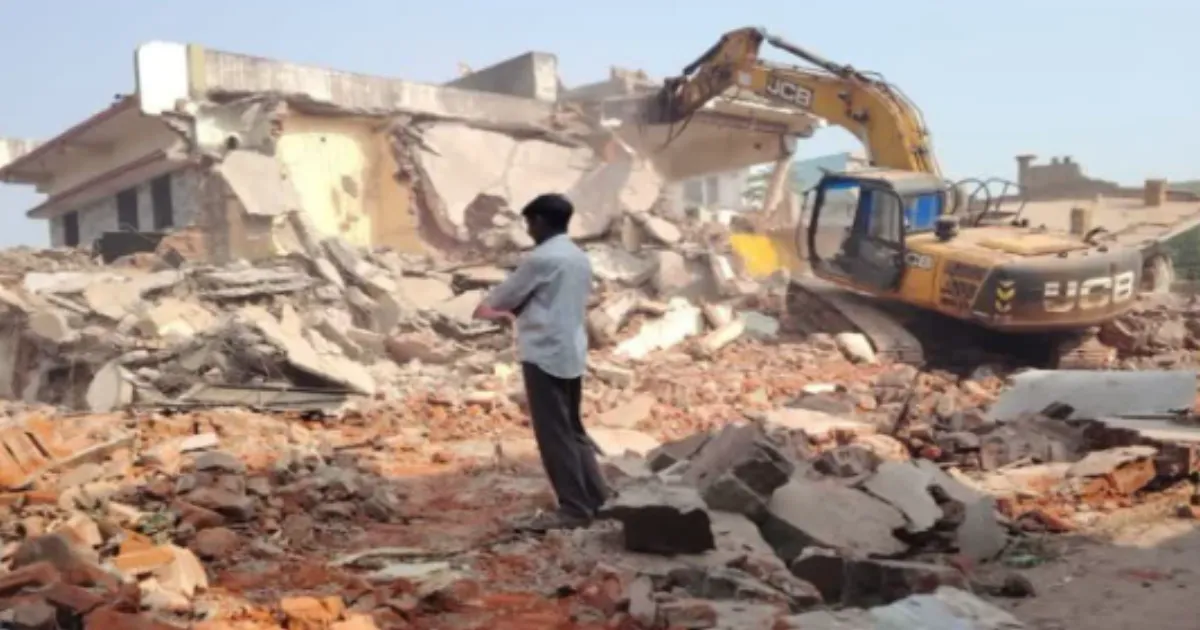 Ahmedabad Municipal Corporation Demolishes 925 Illegal Structures To Reclaim Isanpur Lake