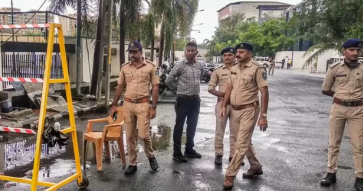 Thane Man Kills Live-in Partner, Dumps her Suitcase-Bound Body Near Creek Bridge