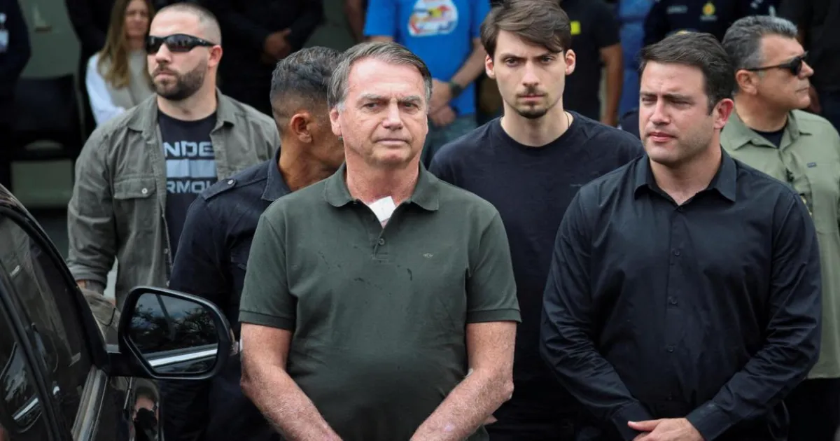 Former President Bolsonaro Begins 27-Year Prison Sentence Over Failed Coup Attempt