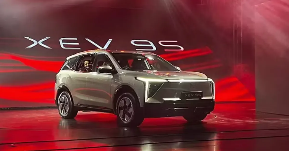Mahindra Launches XEV 9S: Prices, Variants, Features and Battery Options Explained