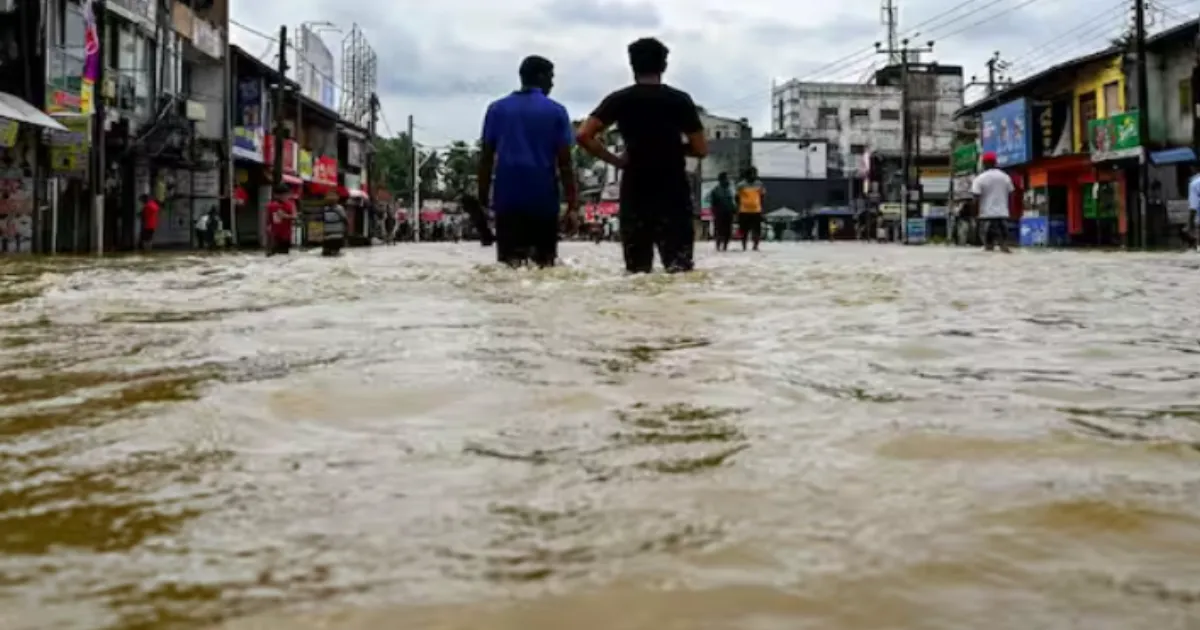 sri-lanka-battles-heavy-flooding-and-landslides-56-dead