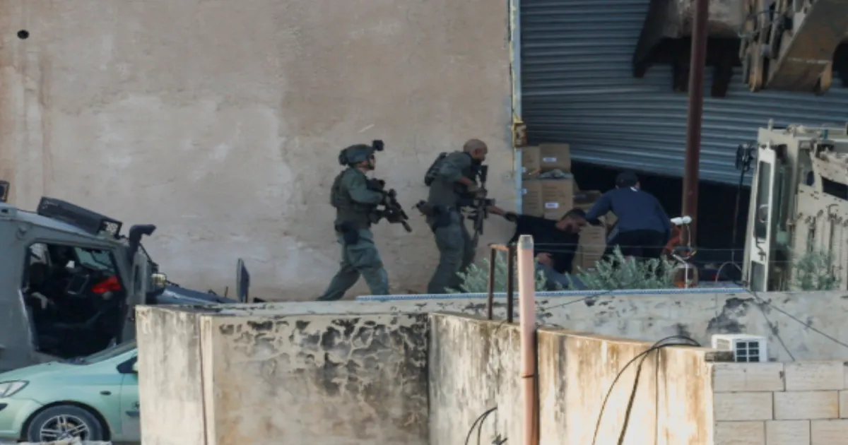 Israeli Border Police Kill Men Seen Surrendering in West Bank; Authorities Call It ‘Execution’