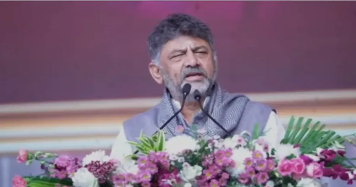 DK Shivakumar Escalates Karnataka Power Fight with Sonia Gandhi “Sacrifice” Reminder