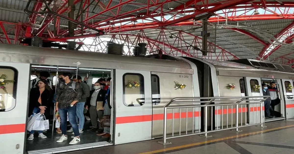 Delhi Metro to Begin 4 a.m. Services for MCD Bypolls on Polling and Counting Days