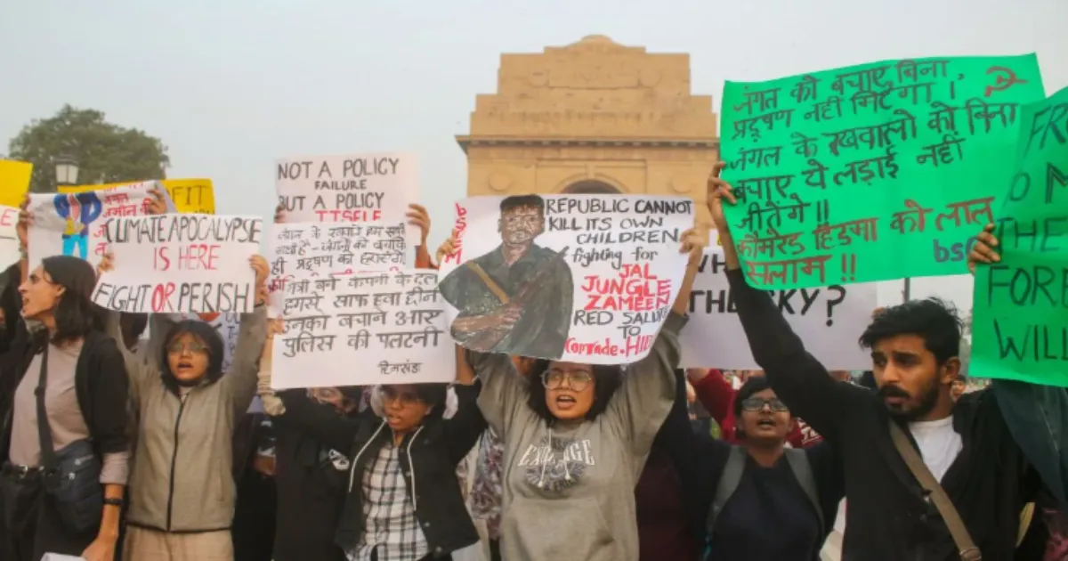 Delhi Court Sends Three Protesters to Police Custody, Seven to Jail in India Gate Pepper Spray Case