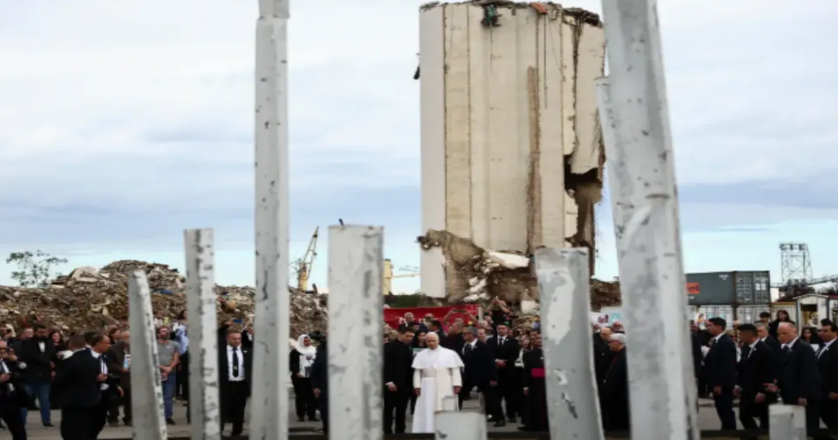 Pope Leo XIV Stands at Beirut Blast Ground Zero, Calls for Justice for 218 Victims