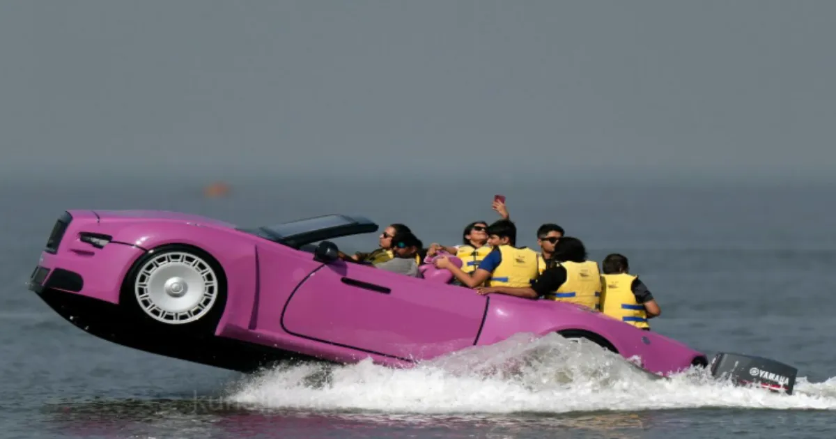 luxury-rolls-royce-inspired-car-boat-becomes-juhu-beach