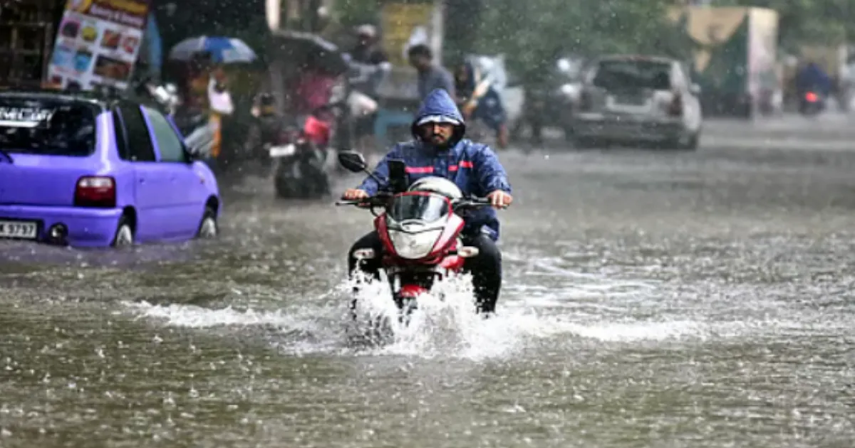 Tamil Nadu Reels Under Torrential Rain; Chennai Residents Rescued by Boats