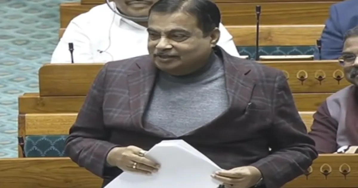 Union Minister Gadkari Announces Nationwide Barrier-Free Electronic Toll Collection by 2026