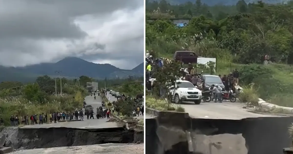 20-Metre Highway Section Collapses Into Sinkhole in Seconds Amid Indonesian Floods