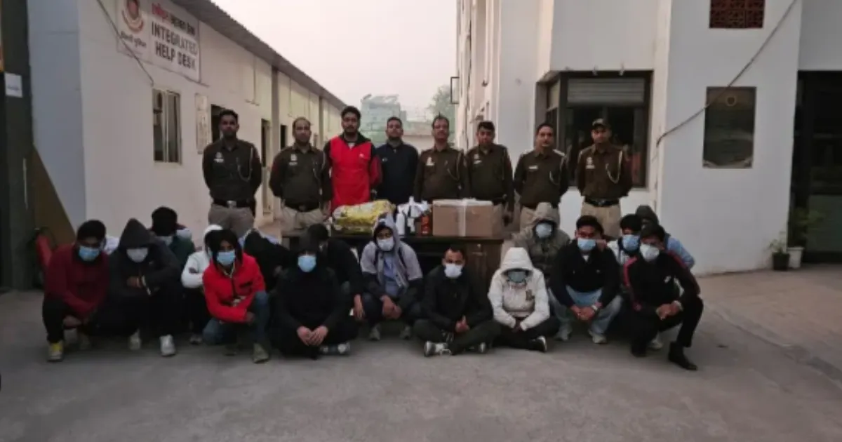 Illegal Late-Night Bar Operating as Café Busted in Delhi, 25 Arrested