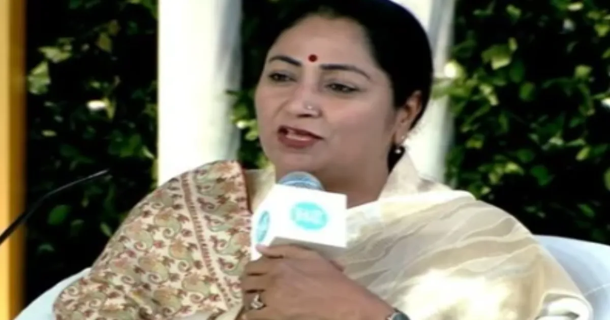 Delhi CM Rekha Gupta Confirms Chhath Puja Pool at Vasudev Ghat Had Yamuna Water