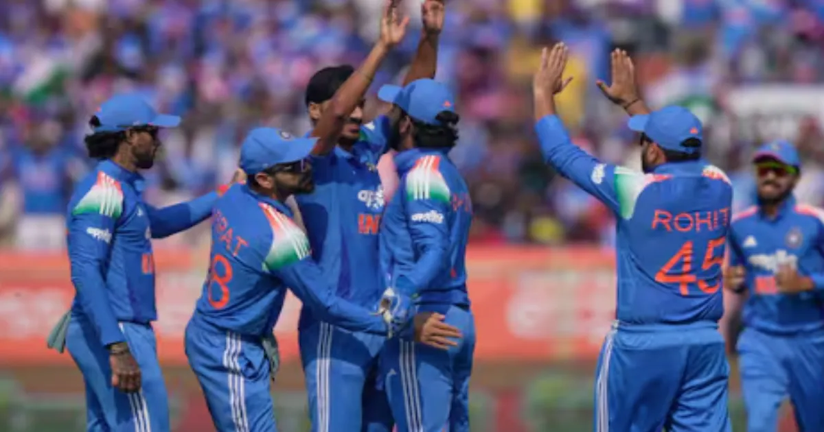 IND vs SA 3rd ODI: India Restricts South Africa to 270 as Krishna And Kuldeep Run Through Batting Lineup