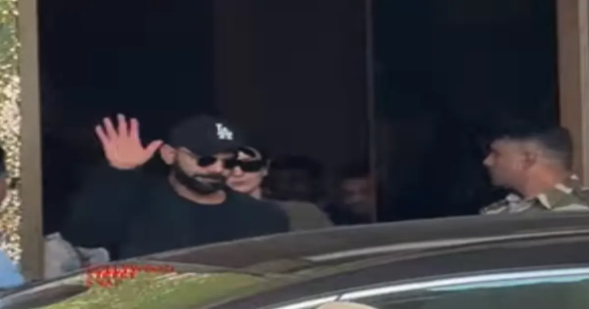 After 8th Wedding Anniversary, Virat Kohli and Anushka Sharma Spotted at Mumbai Airport