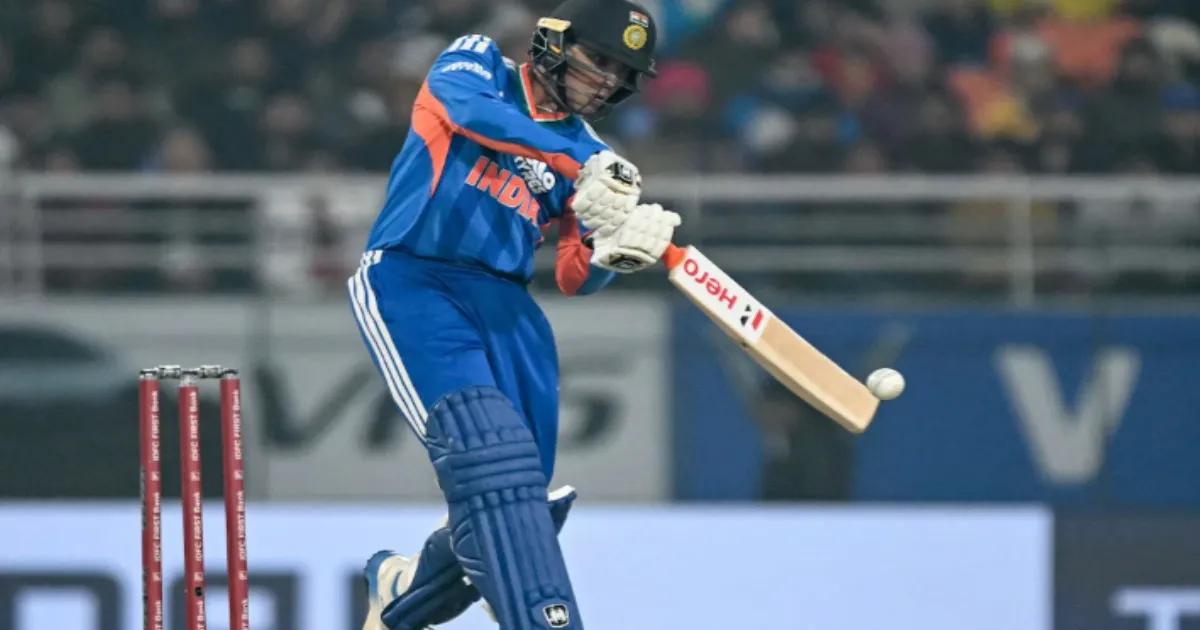 Robin Uthappa Hails Abhishek Sharma as Jayasuriya-Like Force in T20 Cricket
