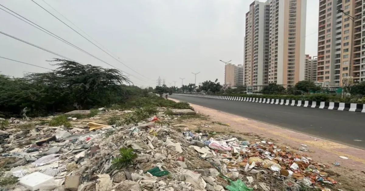 Residents Flag Sanitation, Drainage and Footpath Issues in Gurugram Sector 4